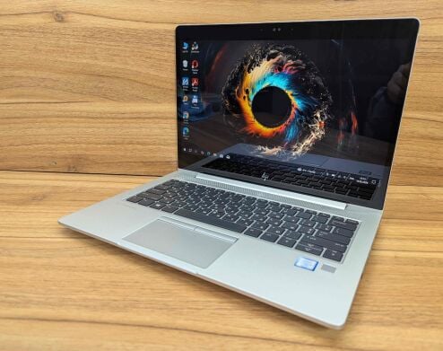 Ультрабук HP EliteBook 830 G5 / 13.3" (1920x1080) IPS Touch / Intel Core i7-8650U (4 (8) ядра по 1.9 - 4.2 GHz) / 16 GB DDR4 / 512 GB SSD / Intel UHD Graphics 620 / WebCam / TouchID / Windows 10