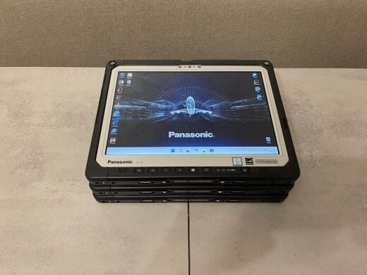 Захищений планшет Panasonic Toughbook CF-33 / 12" (2160x1440) IPS Touch / Intel Core i5-7300U (2 (4) ядра по 2.6 - 3.5 GHz) / 8 GB DDR3 / 128 GB SSD / Intel HD Graphics 620 / WebCam / Стилус / Два АКБ / Без клавіатури