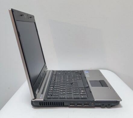 HP EliteBook 8440p / 14" (1366x768) / Intel Core i5-520M (2(4)ядра по 2.40-2.93GHz) / 8 GB DDR3 / 500 GB HDD / DVD-RW