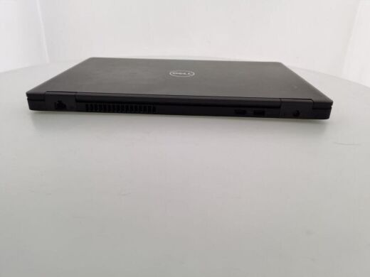 Ноутбук Dell Latitude E5580 / 15.6" (1920x1080) IPS / Intel Core i5-7200U (2 (4) ядра по 2.5 - 3.1 GHz) / 8 GB DDR4 / 512 GB SSD / Intel HD Graphics 620 / WebCam / Win 10 Pro / Ціна вказана з ПДВ