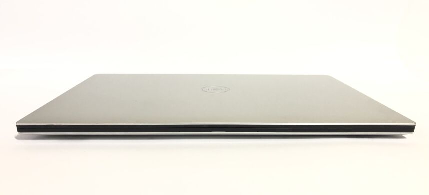 Ігровий ультрабук Dell XPS 15 7590 / 15.6" (3840x2160) IPS Touch / Intel Core i7-9750H (6 (12) ядер по 2.6 - 4.5 GHz) / 32 GB DDR4 / 1000 GB SSD NVMe / nVidia GeForce GTX 1650, 4 GB GDDR5, 128-bit / WebCam / Win 11 Pro