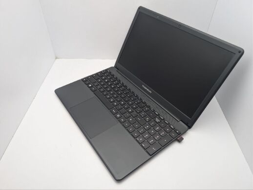 Ноутбук Thomson 15 / 15.6" (1920x1080) IPS / Intel Core i3-5005U (2 (4) ядра по 2.0 GHz) / 8 GB DDR3 / 500 GB HDD / Intel HD Graphics 5500 / WebCam
