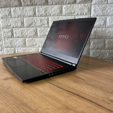 Игровой ноутбук MSI GF63 Thin 10UD / 15.6" (1920x1080) IPS / Intel Core i5-10500H (6 (12) ядер по 2.5 - 4.5 GHz) / 8 GB DDR4 / 512 GB SSD / nVidia GeForce RTX 3050 Ti, 4 GB GDDR6, 128-bit / WebCam Игровой ноутбук MSI GF63 Thin 10UD / 15.6" (1920x1080) IPS / Intel Core i5-10500H (6 (12) ядер по 2.5 - 4.5 GHz) / 8 GB DDR4 / 512 GB SSD / nVidia GeForce RTX 3050 Ti, 4 GB GDDR6, 128-bit / WebCam