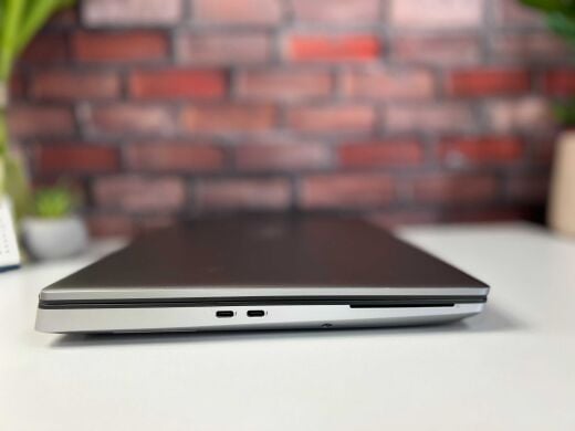 Мобильная рабочая станция Dell Precision 7550 / 15.6" (1920x1080) IPS / Intel Core i7-10750H (6 (12) ядер по 2.6 - 5.0 GHz) / 64 GB DDR4 / 1000 GB SSD / nVidia Quadro RTX 3000, 6 GB GDDR6, 192-bit / WebCam