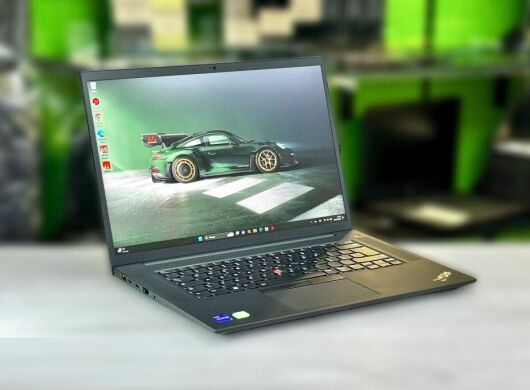 Ігровий ультрабук Б-клас Lenovo ThinkPad P1 Gen 6 / 16" (2560x1600) IPS / Intel Core i7-13700H (14 (20) ядер по 3.7 - 5.0 GHz) / 32 GB DDR5 / 1000 GB SSD M.2 / nVidia RTX 2000 Ada, 8 GB GDDR6, 128-bit / WebCam / Win 11 Pro