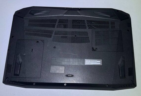 Ігровий ноутбук Б-клас Acer Nitro 5 AN515-42 / 15.6" (1920x1080) IPS / AMD Ryzen 5 2500U (4 (8) ядра по 2.0 - 3.6 GHz) / 16 GB DDR4 / 128 GB SSD + 1000 GB HDD / AMD Radeon RX 560X, 4 GB GDDR5, 128-bit / WebCam / Win 11