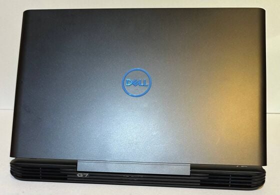 Ігровий ноутбук Dell G7 7588 / 15.6" (1920x1080) IPS / Intel Core i7-8750H (6 (12) ядер по 2.2 - 4.1 GHz) / 16 GB DDR4 / 360 GB SSD / nVidia GeForce GTX 1060, 6 GB GDDR5, 192-bit / WebCam