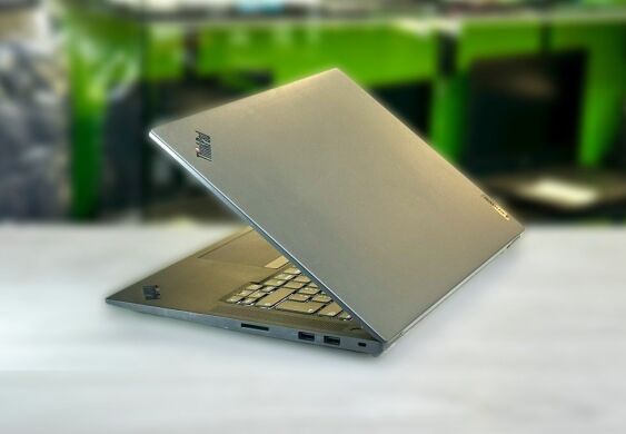 Ігровий ультрабук Б-клас Lenovo ThinkPad P1 Gen 6 / 16" (2560x1600) IPS / Intel Core i7-13700H (14 (20) ядер по 3.7 - 5.0 GHz) / 32 GB DDR5 / 1000 GB SSD M.2 / nVidia RTX 2000 Ada, 8 GB GDDR6, 128-bit / WebCam / Win 11 Pro