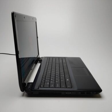 Ігровий ноутбук Asus A52JK / 15.6" (1366x768) TN / Intel Core i3-350M (2 (4) ядра по 2.3 GHz) / 4 GB DDR3 / 240 GB SSD / AMD Radeon HD 4500, 512 MB GDDR3, 64-bit / WebCam / DVD-ROM / Win 7 Home Ігровий ноутбук Asus A52JK / 15.6" (1366x768) TN / Intel Core i3-350M (2 (4) ядра по 2.3 GHz) / 4 GB DDR3 / 240 GB SSD / AMD Radeon HD 4500, 512 MB GDDR3, 64-bit / WebCam / DVD-ROM / Win 7 Home