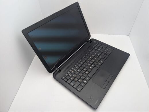 Ноутбук Toshiba Satellite C55D-B / 15.6" (1366x768) TN / AMD A6-6310 (4 ядра по 1.8 - 2.4 GHz) / 8 GB DDR3 / 120 GB SSD / AMD Radeon R4 Graphics / WebCam Ноутбук Toshiba Satellite C55D-B / 15.6" (1366x768) TN / AMD A6-6310 (4 ядра по 1.8 - 2.4 GHz) / 8 GB DDR3 / 120 GB SSD / AMD Radeon R4 Graphics / WebCam