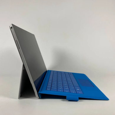 Нетбук-трансформер Microsoft Surface Pro 3 / 12" (2160x1440) IPS Touch / Intel Core i7-4650U (2 (4) ядра по 1.7 - 3.3 GHz) / 8 GB DDR3 / 512 GB SSD / Intel HD Graphics 5000 / WebCam