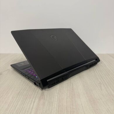 Ігровий ноутбук Б-клас MSI Pulse GL66 12UGKV / 15.6" (1920x1080) IPS / Intel Core i7-12700H (14 (20) ядер по 3.5 - 4.7 GHz) / 16 GB DDR5 / 512 GB SSD NVMe / nVidia GeForce RTX 3070, 8 GB GDDR6, 256-bit / WebCam Ігровий ноутбук Б-клас MSI Pulse GL66 12UGKV / 15.6" (1920x1080) IPS / Intel Core i7-12700H (14 (20) ядер по 3.5 - 4.7 GHz) / 16 GB DDR5 / 512 GB SSD NVMe / nVidia GeForce RTX 3070, 8 GB GDDR6, 256-bit / WebCam