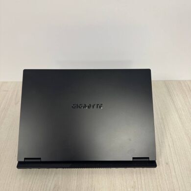 Ігровий ноутбук Gigabyte Gaming A16 CVH / 16" (2560x1600) IPS / Intel Core i7-13620H (10 (16) ядер по 2.4 - 4.9 GHz) / 32 GB DDR5 / 1000 GB SSD NVMe / nVidia GeForce RTX 5060, 8 GB GDDR7, 128-bit / WebCam Ігровий ноутбук Gigabyte Gaming A16 CVH / 16" (2560x1600) IPS / Intel Core i7-13620H (10 (16) ядер по 2.4 - 4.9 GHz) / 32 GB DDR5 / 1000 GB SSD NVMe / nVidia GeForce RTX 5060, 8 GB GDDR7, 128-bit / WebCam