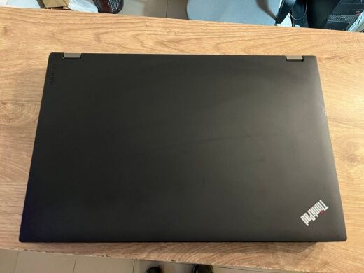 Мобільна робоча станція Lenovo ThinkPad P70 / 17.3" (1920x1080) IPS / Intel Core i7-6700HQ (4 (8) ядра по 2.6 - 3.5 GHz) / 8 GB DDR4 / 240 GB SSD / nVidia Quadro M4000M, 4 GB GDDR5, 256-bit / WebCam