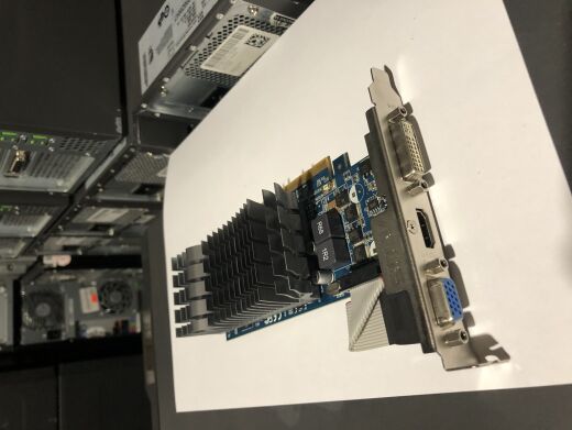 Дискретна відеокарта nVidia GeForce 210 1GB (VGA, DVI, HDMI)