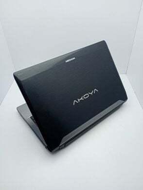 Игровой ноутбук Acer Medion P6816 / 15.6" (1366x768) TN / Intel Core i7-2670QM (4 (8) ядра по 2.2 - 3.1 GHz) / 8 GB DDR3 / 640 GB HDD / nVidia GeForce GT 650M, 2 GB GDDR5, 128-bit / WebCam Игровой ноутбук Acer Medion P6816 / 15.6" (1366x768) TN / Intel Core i7-2670QM (4 (8) ядра по 2.2 - 3.1 GHz) / 8 GB DDR3 / 640 GB HDD / nVidia GeForce GT 650M, 2 GB GDDR5, 128-bit / WebCam