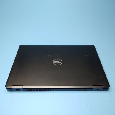 Ігровий ноутбук Б-клас Dell Latitude 5580 / 15.6" (1920x1080) IPS / Intel Core i7-7820HQ (4 (8) ядра по 2.9 - 3.9 GHz) / 16 GB DDR4 / 512 GB SSD / nVidia GeForce 940MX, 2 GB GDDR5, 64-bit / WebCam / Win 10 Pro