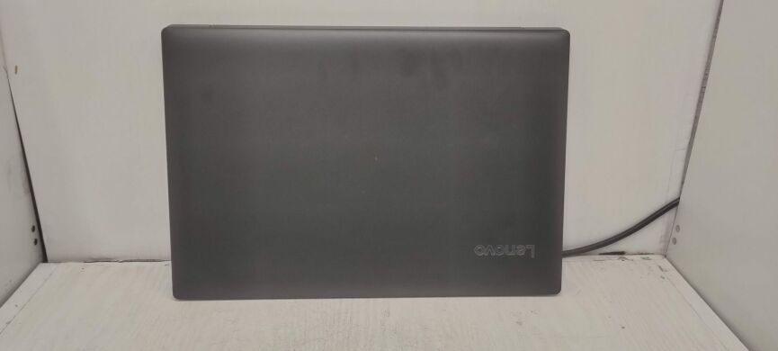 Ігровий ноутбук Lenovo IdeaPad 320-15IKB / 15.6" (1920x1080) TN / Intel Core i5-7200U (2 (4) ядра по 2.5 - 3.1 GHz) / 8 GB DDR4 / 128 GB SSD + 1000 GB HDD / nVidia GeForce 940MX, 2 GB GDDR5, 64-bit / WebCam