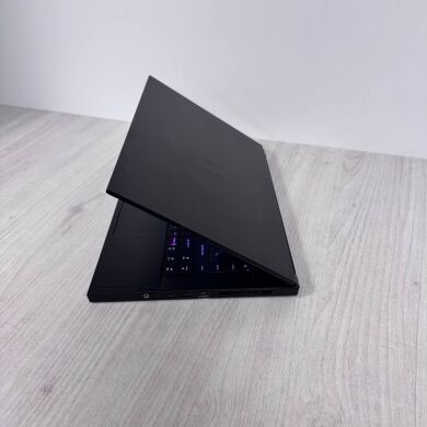 Ігровий ноутбук MSI Stealth GS66 12UGS / 15.6" (1920x1080) IPS / Intel Core i9-12900H (14 (20) ядер по 3.8 - 5.0 GHz) / 32 GB DDR5 / 1000 GB SSD / nVidia GeForce RTX 3070 Ti, 8 GB GDDR6, 256-bit / WebCam