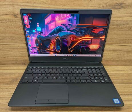 Мобільна робоча станція Dell Precision 7550 / 15.6" (3840x2160) IPS / Intel Xeon W-10855M (6 (12) ядер по 2.8 - 5.1 GHz) / 32 GB DDR4 / 512 GB SSD / nVidia Quadro RTX 3000, 6 GB GDDR6, 192-bit / HDMI / WebCam / Windows 11