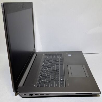 Мобільна робоча станція HP ZBook 17 G6 / 17.3" (1920x1080) IPS / Intel Core i7-9750H (6 (12) ядер по 2.6 - 4.5 GHz) / 16 GB DDR4 / 512 GB SSD / nVidia Quadro T1000, 4 GB GDDR5, 128-bit / WebCam