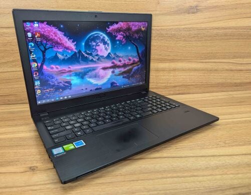 Ноутбук Б-класс Asus Pro P2540U / 15.6" (1920x1080) IPS / Intel Core i7-8550U (4 (8) ядра по 1.8 - 4.0 GHz) / 20 GB DDR4 / 256 GB SSD + 500 GB HDD / nVidia GeForce MX110, 2 GB GDDR5, 64-bit / WebCam / TouchID / Windows 10