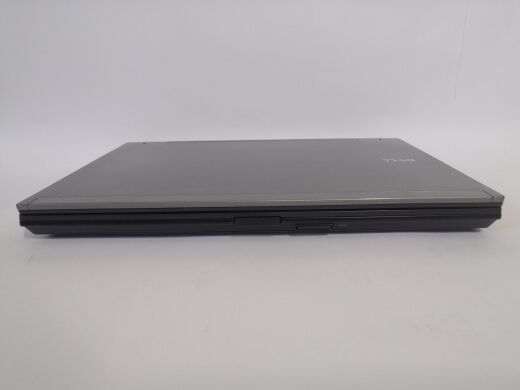 Ноутбук Б-клас Dell Latitude E6410 / 14" (1440x900) TN / Intel Core i7-640M (2 (4) ядра по 2.8 - 3.46 GHz) / 4 GB DDR3 / 250 GB HDD / nVidia NVS 3100M, 512 MB DDR3, 64-bit / WebCam