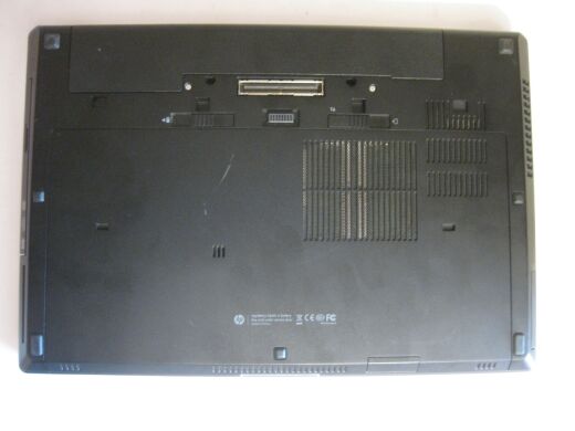 Рабочая станция HP EliteBook 8570w / 15.6" (1920x1080) TN / Intel Core i7-3820QM (4 (8) ядра по 2.7 - 3.7 GHz) / 8 GB DDR3 / 256 GB SSD+500 GB HDD / nVidia Quadro K2000M, 2 GB DDR3, 128-bit / WebCam / DVD-RW / USB 3.0 / АКБ не держит Рабочая станция HP EliteBook 8570w / 15.6" (1920x1080) TN / Intel Core i7-3820QM (4 (8) ядра по 2.7 - 3.7 GHz) / 8 GB DDR3 / 256 GB SSD+500 GB HDD / nVidia Quadro K2000M, 2 GB DDR3, 128-bit / WebCam / DVD-RW / USB 3.0 / АКБ не держит