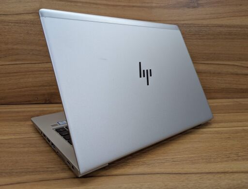Ультрабук HP EliteBook 830 G5 / 13.3" (1920x1080) IPS Touch / Intel Core i7-8650U (4 (8) ядра по 1.9 - 4.2 GHz) / 16 GB DDR4 / 512 GB SSD / Intel UHD Graphics 620 / TouchID / WebCam / Windows 10
