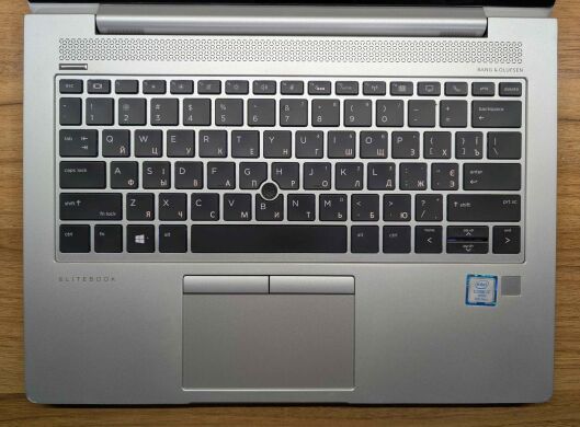 Ультрабук HP EliteBook 830 G5 / 13.3" (1920x1080) IPS Touch / Intel Core i7-8650U (4 (8) ядра по 1.9 - 4.2 GHz) / 16 GB DDR4 / 512 GB SSD / Intel UHD Graphics 620 / TouchID / WebCam / Windows 10