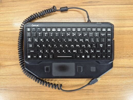 Защищенный планшет Panasonic Toughbook CF-33-1 / 12" (2160x1440) IPS Touch / Intel Core i5-7300U (2 (4) ядра по 2.6 - 3.5 GHz) / 16 GB DDR3 / 512 GB SSD / Intel HD Graphics 620 / WebCam / Keyboard