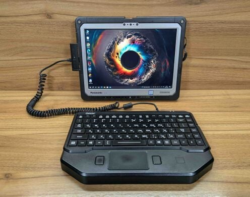 Защищенный планшет Panasonic Toughbook CF-33-1 / 12" (2160x1440) IPS Touch / Intel Core i5-7300U (2 (4) ядра по 2.6 - 3.5 GHz) / 16 GB DDR3 / 512 GB SSD / Intel HD Graphics 620 / WebCam / Keyboard