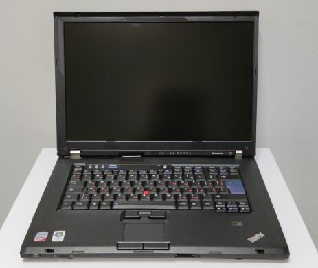 Ноутбук Lenovo ThinkPad T61 / 15.4" (1680x1050) TN / Intel Core 2 Duo T8300 (2 ядра по 2.4 GHz) / 4 GB DDR2 / 320 GB HDD / DVD-ROM