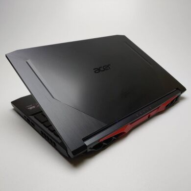 Ігровий ноутбук Acer Nitro 5 AN515-55 / 15.6" (1920x1080) IPS / Intel Core i5-10300H (4 (8) ядра по 2.5 - 4.5 GHz) / 32 GB DDR4 / 500 GB SSD / nVidia GeForce RTX 3050 Ti, 4 GB GDDR6, 128-bit / WebCam / Win 11 Home