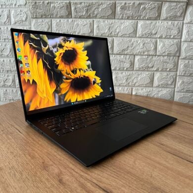 Игровой ультрабук LG Gram 17 17Z90R / 17" (2560x1600) IPS / Intel Core i7-1360P (12 (16) ядер по 3.7 - 5.0 GHz) / 32 GB DDR5 / 2000 GB SSD / nVidia GeForce RTX 3050, 4 GB GDDR6, 128-bit / WebCam