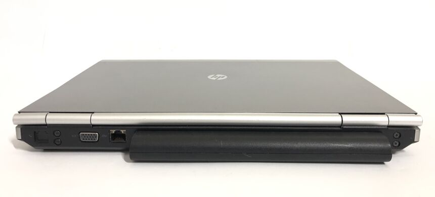 Ноутбук Б-клас HP EliteBook 8460p / 14" (1366x768) TN / Intel Core i5-2410M (2 (4) ядра по 2.3 - 2.9 GHz) / 8 GB DDR3 / 500 GB HDD / AMD Radeon HD 6470M, 1GB DDR3, 64-bit / WebCam / DVD-ROM