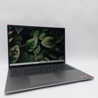 Ультрабук Dell Vostro 5625 / 16" (1920x1080) IPS / AMD Ryzen 5 5625U (6 (12) ядер по 2.3 - 4.3 GHz) / 16 GB DDR4 / 256 GB SSD M.2 NVMe / AMD Radeon RX Vega 7 Graphics / WebCam
