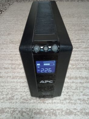 ДБЖ Б-клас APC Back UPS Pro 550 / 230 V / 550 V&middot;А / 330W / 6 виходів / USB Data Port, 2x RJ-45