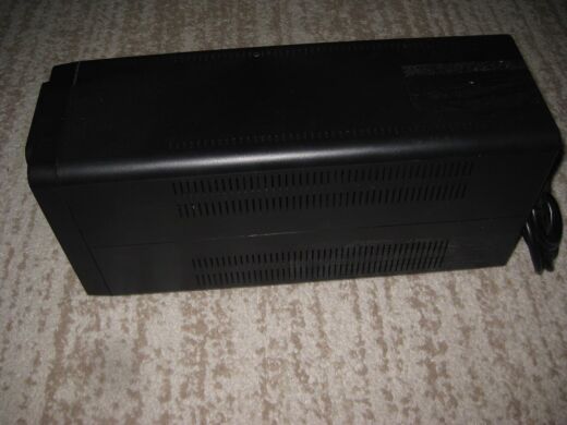 ДБЖ APC Back-UPS L-I 750VA AVR (BX750MI-GR) / 230 V / 750 V·А / 410W / 4 виходи / USB Type-B / Без АКБ