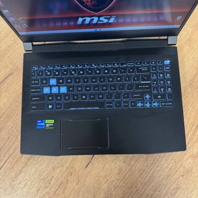 Игровой ноутбук Б-класс MSI Pulse 15 B13VGK / 15.6" (1920x1080) IPS / Intel Core i7-13700H (14 (20) ядер по 2.4 - 5.0 GHz) / 32 GB DDR5 / 1000 GB SSD / nVidia GeForce RTX 4070, 8 GB GDDR6, 128-bit / WebCam