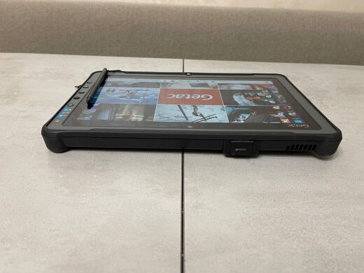Защищенный планшет Getac F110 G4 / 11.6" (1920x1080) IPS Touch / Intel Core i5-7200U (2 (4) ядра по 2.5 - 3.1 GHz) / 8 GB DDR4 / 512 GB SSD / Intel HD Graphics 620 / WebCam / Стилус / Два АКБ