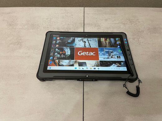 Защищенный планшет Getac F110 G4 / 11.6" (1920x1080) IPS Touch / Intel Core i5-7200U (2 (4) ядра по 2.5 - 3.1 GHz) / 8 GB DDR4 / 512 GB SSD / Intel HD Graphics 620 / WebCam / Стилус / Два АКБ