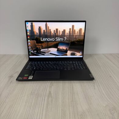 Ігровий ноутбук Б-клас Lenovo Slim 7 16ARH7 / 16" (2560x1600) IPS Touch / AMD Ryzen 7 6800HS (8 (16) ядер по 3.2 - 4.7 GHz) / 16 GB DDR5 / 512 GB SSD NVMe / nVidia GeForce RTX 3050, 4 GB GDDR6, 128-bit / WebCam