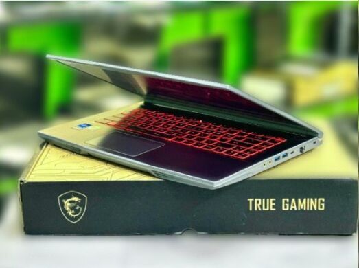 Ігровий ноутбук MSI GF63 Thin / 15.6" (1920x1080) IPS / Intel Core i5-12450H (8 (12) ядер по 3.3 - 4.4 GHz) / 16 GB DDR4 / 512 GB SSD M.2 + 1000 GB HDD / nVidia GeForce RTX 4050, 6 GB GDDR6, 96-bit / WebCam / Win 11 Home