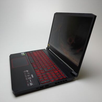 Ігровий ноутбук Acer Nitro 5 AN515-55 / 15.6" (1920x1080) IPS / Intel Core i5-10300H (4 (8) ядра по 2.5 - 4.5 GHz) / 32 GB DDR4 / 500 GB SSD / nVidia GeForce RTX 3050 Ti, 4 GB GDDR6, 128-bit / WebCam / Win 11 Home