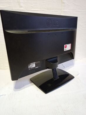 Монитор Б-класс LG IPS225T / 22" (1920x1080) IPS / 1x DVI, 1x VGA