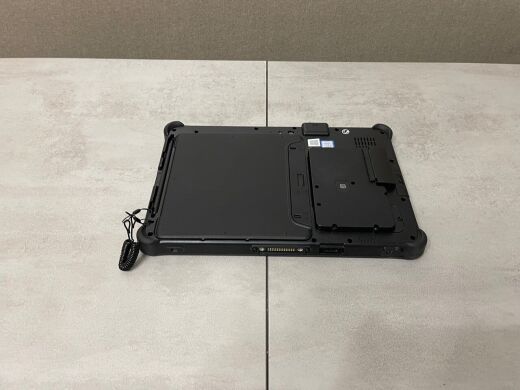 Защищенный планшет Getac F110 G4 / 11.6" (1920x1080) IPS Touch / Intel Core i5-7200U (2 (4) ядра по 2.5 - 3.1 GHz) / 8 GB DDR4 / 512 GB SSD / Intel HD Graphics 620 / WebCam / Стилус / Два АКБ