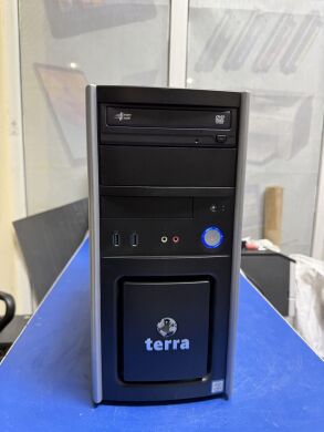 Компьютер Terra Tower / Intel Core i5-9500 (6 ядер по 3.0 - 4.4 GHz) / 8 GB DDR4 / 240 GB SSD / Intel UHD Graphics 630 / 400W / DVD-RW / DisplayPort / HDMI