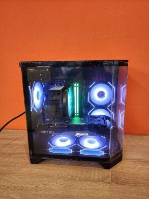 Игровой ПК Qube Crystal Black Color Tower / AMD Ryzen 5 7500F (6 (12) ядер по 3.7 - 5.0 GHz) / 32 GB DDR5 / 1000 GB SSD M.2 / nVidia GeForce RTX 5070, 12 GB GDDR7, 192-bit / 750W