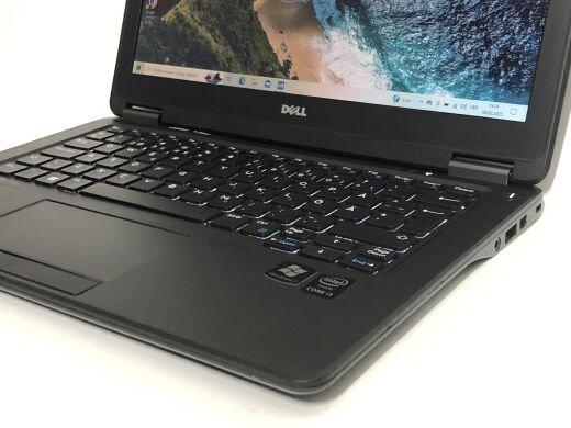Нетбук Б-клас Dell Latitude E7250 / 12.5" (1366x768) TN / Intel Core i3-5010U (2 (4) ядра по 2.1 GHz) / 8 GB DDR3 / 128 GB SSD / Intel HD Graphics 5500 / WebCam / Win 10 Home
